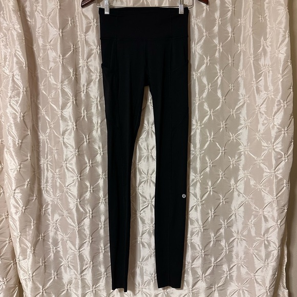 Lululemon Black Fast & Free 7/8 Tight II Nulux Athletic Leggings Non Reflective - Picture 3 of 12